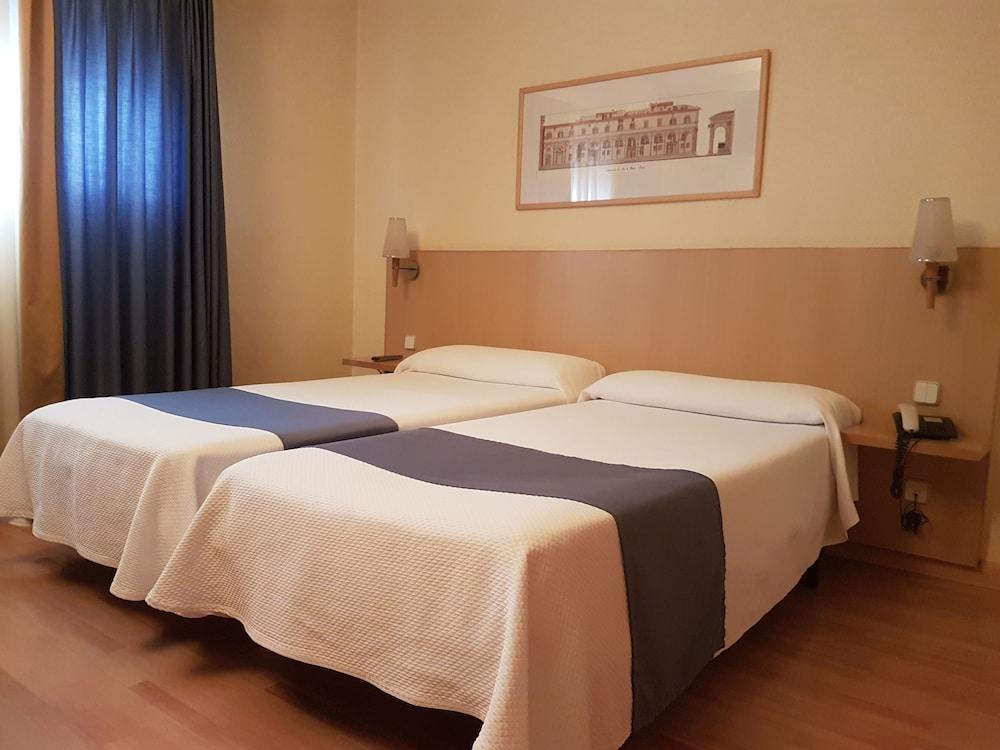 Hotel Espana Guadalajara Zewnętrze zdjęcie