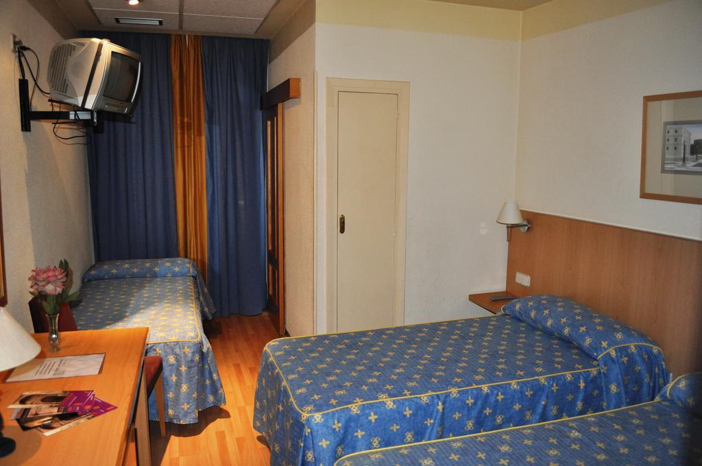 Hotel Espana Guadalajara Zewnętrze zdjęcie